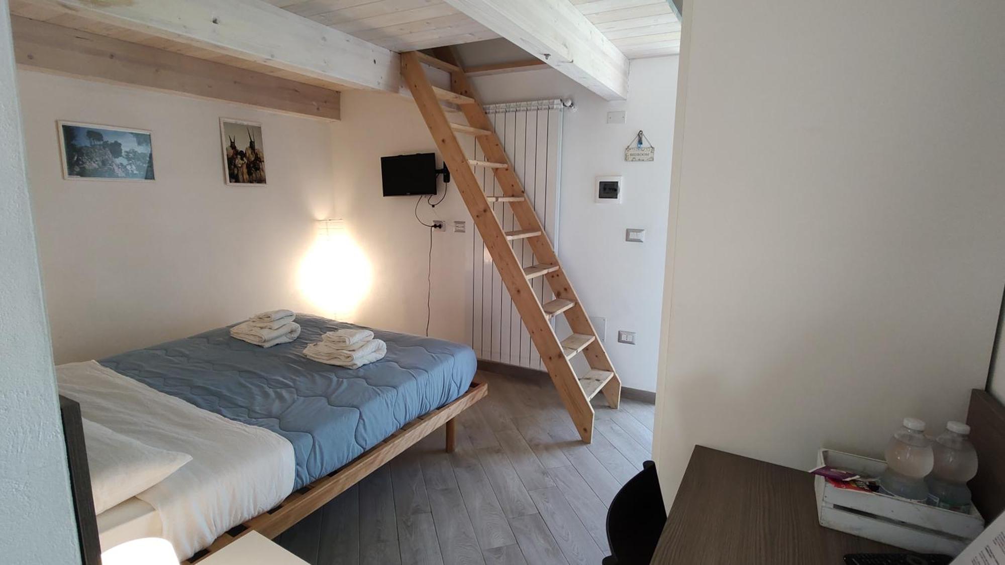 Memento Bed & Breakfast Ossi Dış mekan fotoğraf